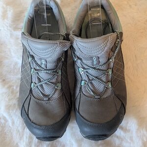 Oboz Sawtooth Low BDry Waterproof Hiking Shoes 10W Wide Trail Outdoor